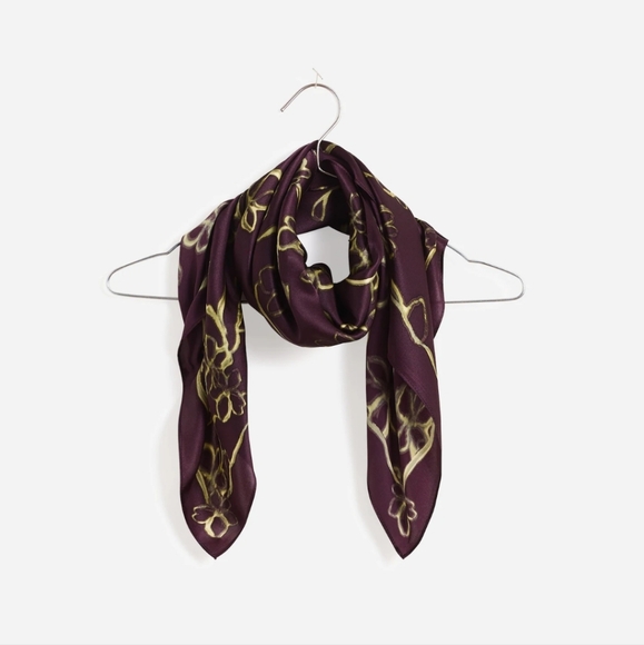 Madewell Accessories - Madewell Medium Silk Bandana
